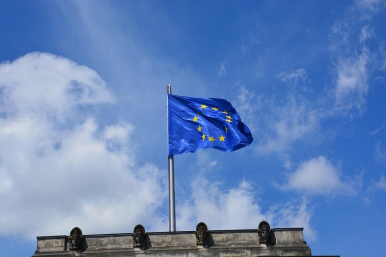 Brussels on the Brink: Key Decisions Shaping the Future of EU Integration