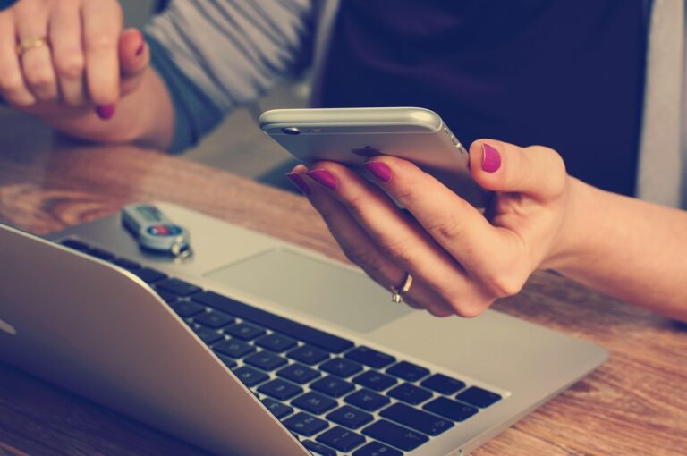 The Future of Mobile: Top Trends Shaping the Industry in 2024