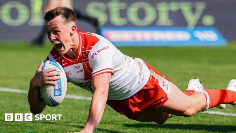 Challenge Cup semi-final: Hull KR 36-12 Catalans Dragons