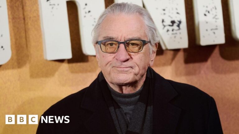 Robert De Niro shows “love and support” for transgender daughter