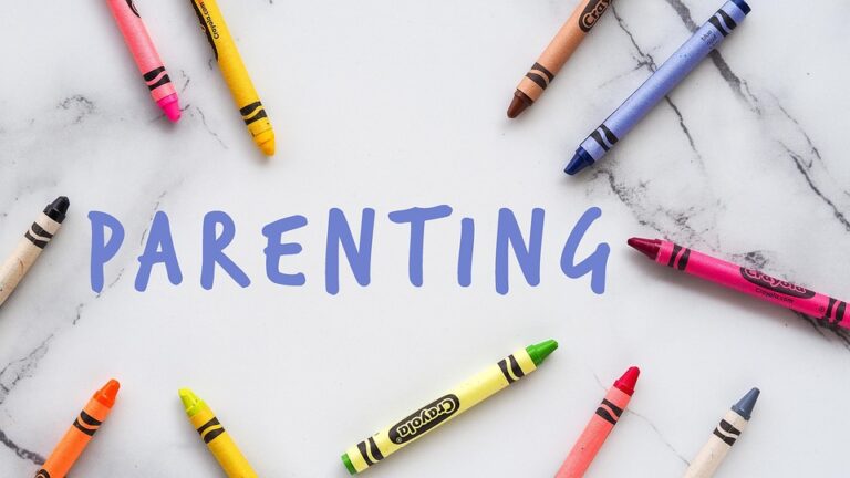 Navigating Parenthood in the Digital Age: Essential Tips for Modern Moms and Dads