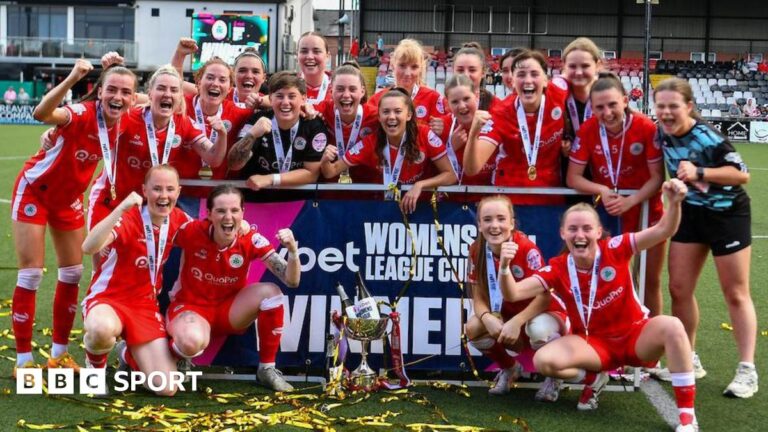 Cliftonville 4-2 Glentoran: Cliftonville ‘deserved’ to win League Cup – Callaghan