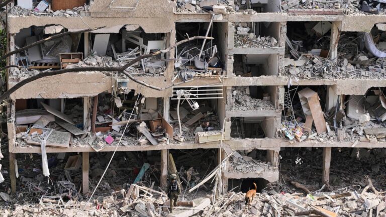 First flight to evacuate British nationals has left Israel, foreign secretary says | World News