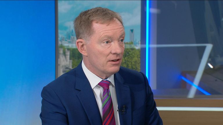 Starmer’s artificial intelligence adviser steps down | Politics News