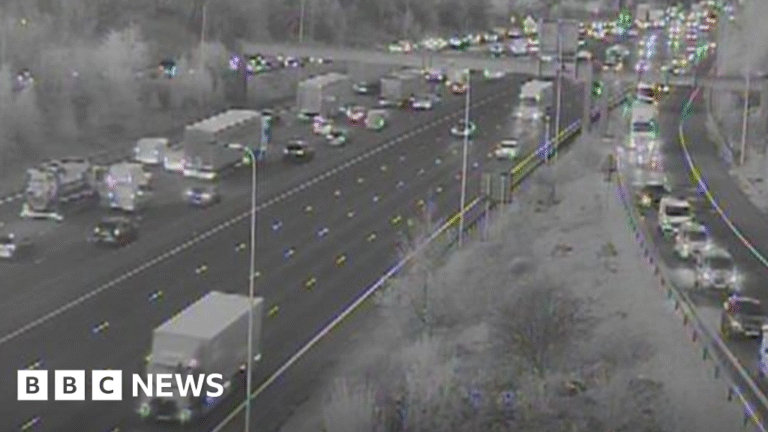 Two crashes on the M66 and M60 cause delays of up to one hour