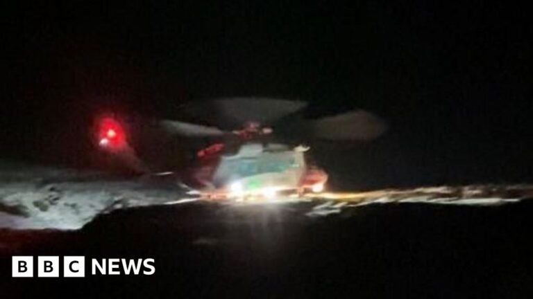 Peak District mountain rescuer rescued during mountain rescue