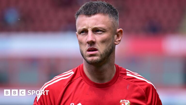 Swindon Town charged with fielding ineligible players in EFL Trophy