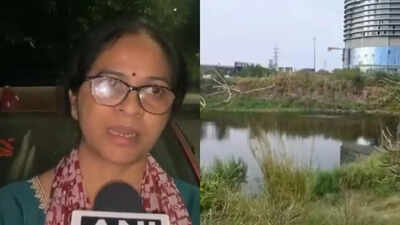 ‘Black marks on body, my child was murdered’: Mother of Noida student who drowned in pit | Noida News